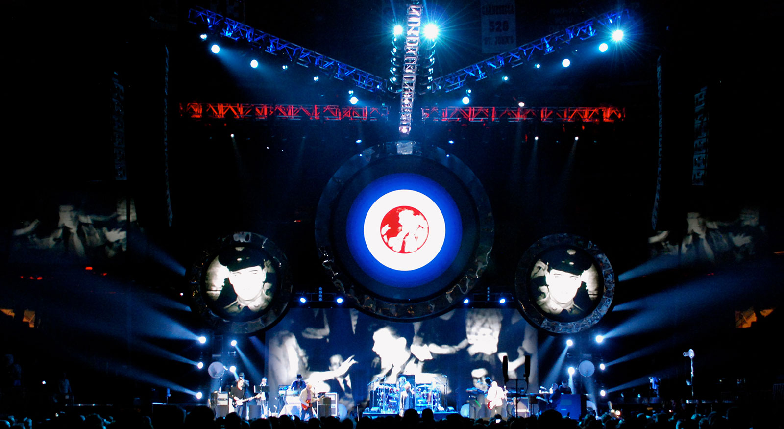 the-who-stage3